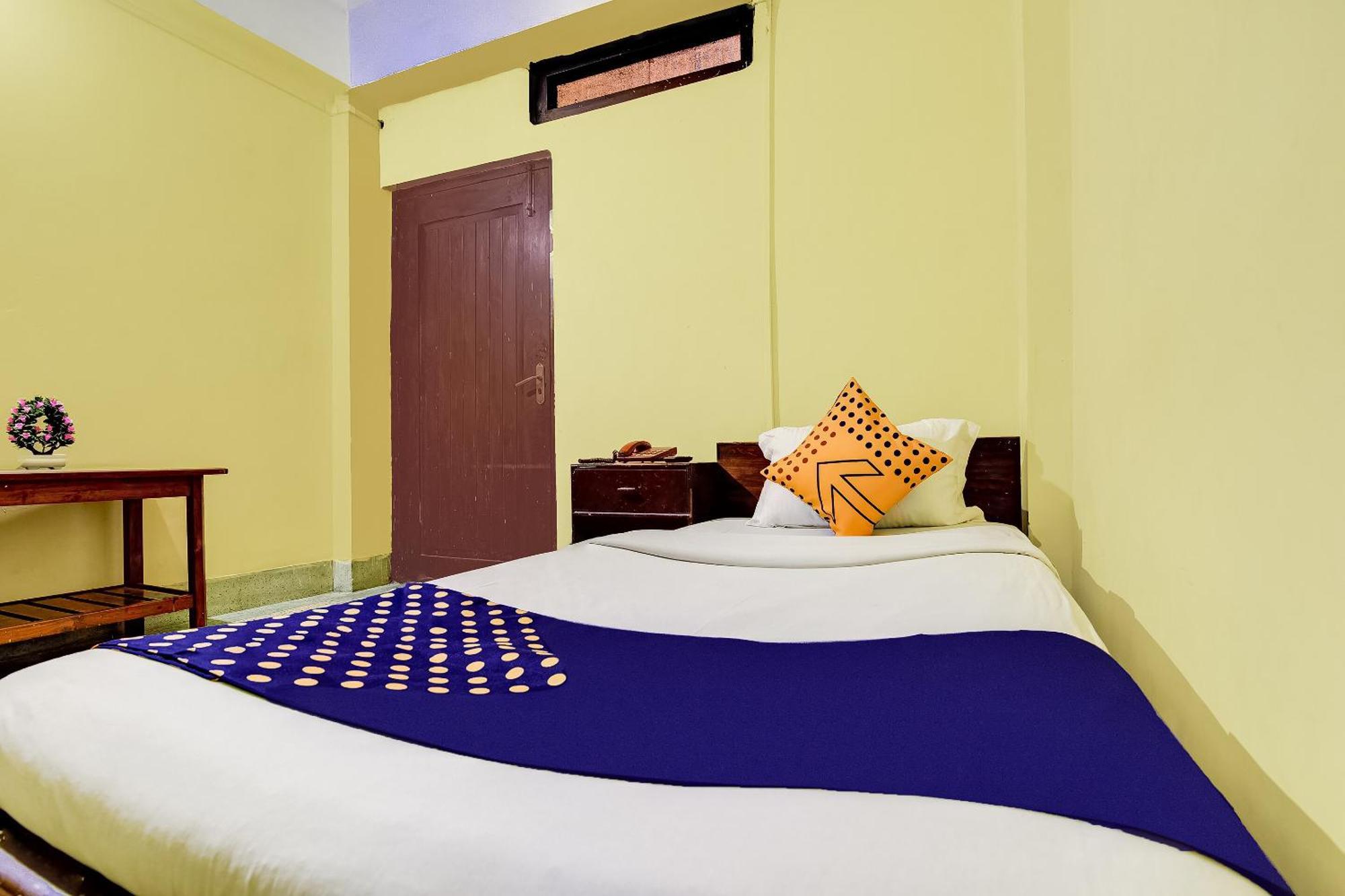 Spot On Durba 2 Hotel Tezpur ภายนอก รูปภาพ
