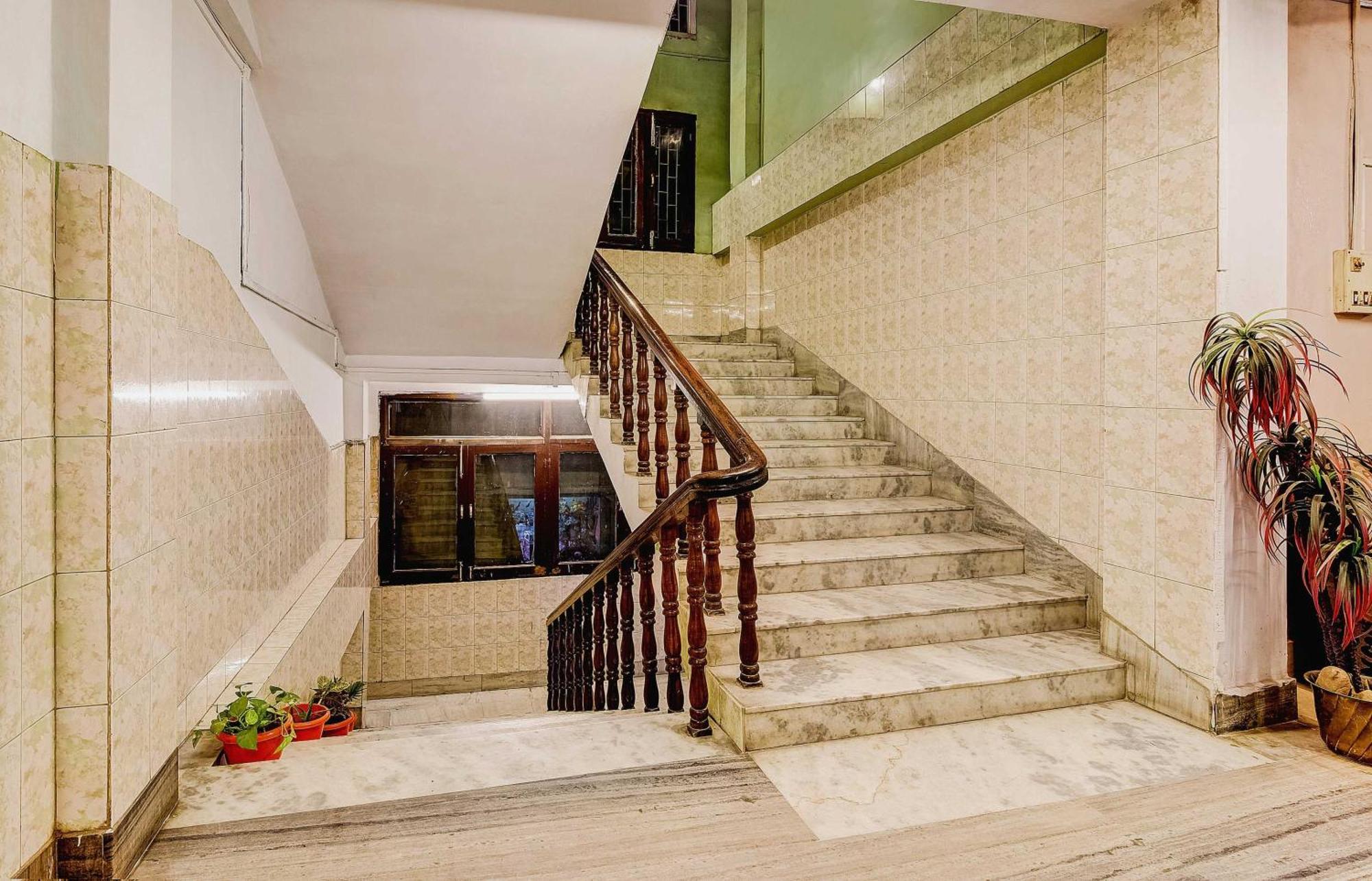 Spot On Durba 2 Hotel Tezpur ภายนอก รูปภาพ